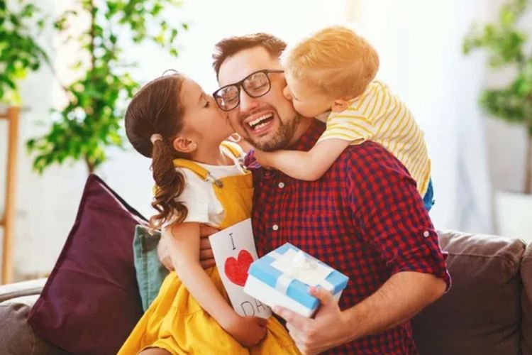 Anti Mainstream! 7 Ide Kado Pengalaman untuk Merayakan Hari Ayah Nasional