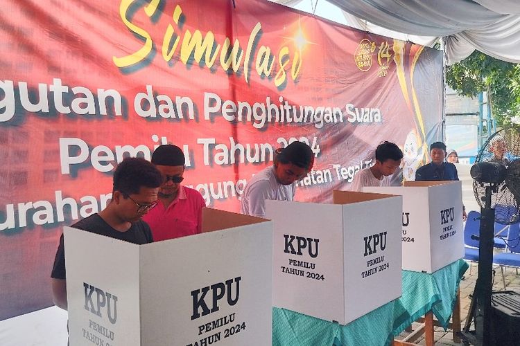 Potret Simulasi Pemungutan Dan Penghitungan Suara Pemilu 2024 Di ...