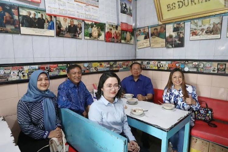 Inilah 4 Rekomendasi Tempat Kuliner Legendaris Dengan Rating Terbaik Di