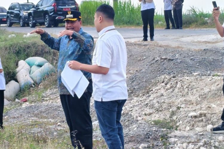 Setelah Lama Dikeluhkan Warga, Jalan Sale - Tahunan Akhirnya Bakal Diperbaiki, Ini Target Pemkab Rembang !