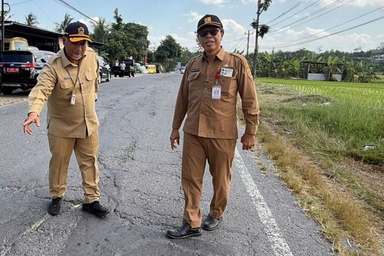Pemprov Jateng Gelontorkan Rp42 Miliar untuk Perbaikan Jalan Wonogiri, Jalur ke Jatim dan DIY Diprioritaskan