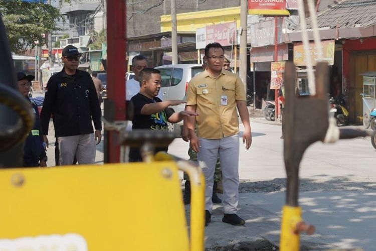 Sigit Pamungkas Tinjau Empat Ruas Jalan di Sragen, Perbaikan Infrastruktur Senilai Rp7,6 Miliar Segera Dimulai