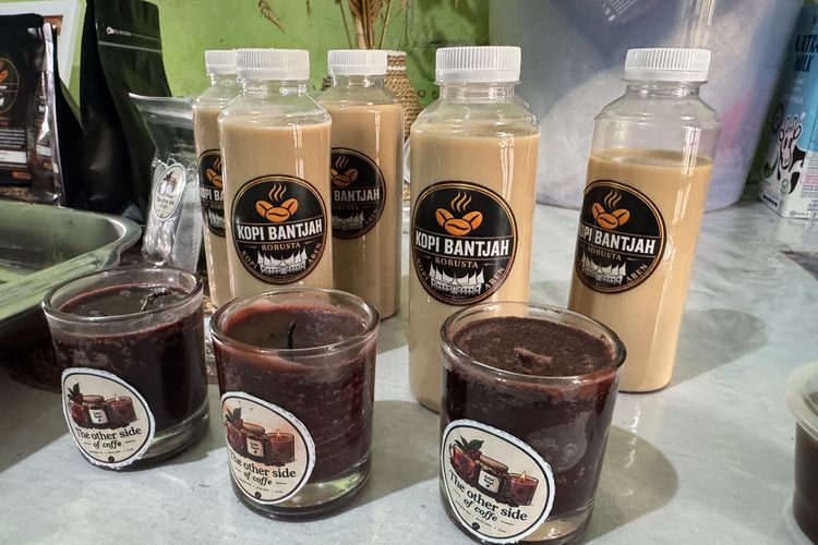 Kopi Bantjah di Padang Disulap Jadi Cascara hingga Lilin Aromaterapi