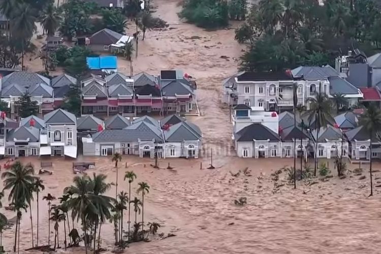 Banjir Padang Bukan Sekadar Hujan, Ahli Ungkap Peran Sedimen dari Pegunungan