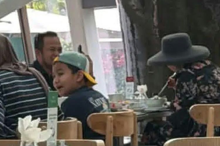 Foto Rudy Mas’ud di Singapura Viral saat Karhutla Kaltim, Pemprov Buka Suara