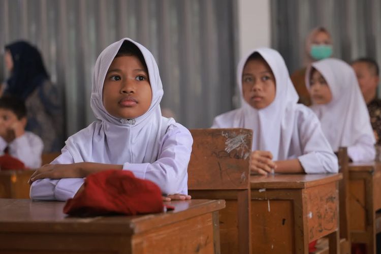 Revitalisasi SDN 04 Tanjung Rampung, Siswa Kini Belajar Lebih Aman dan Nyaman 