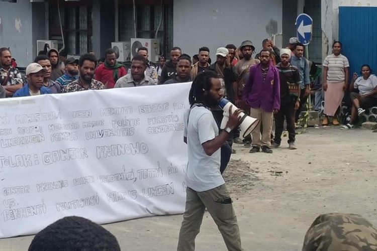 Mahasiswa Universitas Cenderawasih Tolak Ganjar  Pranowo Isi Kuliah Umum, TPN: Sangat Disayangkan