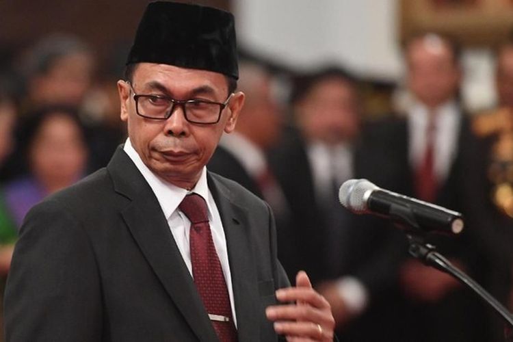 Jokowi Akan Lantik Nawawi Pomolango Sebagai Ketua KPK Sementara 