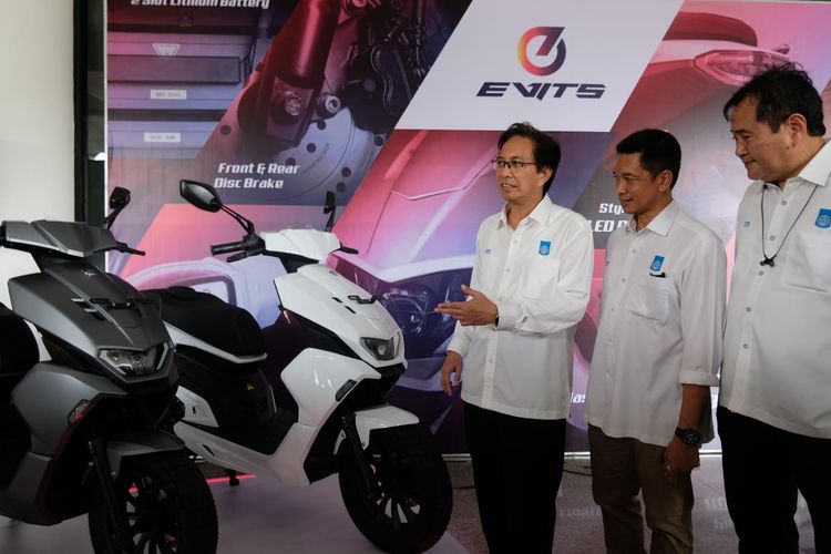 Desain Ergonomis dan Akselerasi Cepat, EVITS TS-1 Siap Ramaikan Industri Otomotif Indonesia