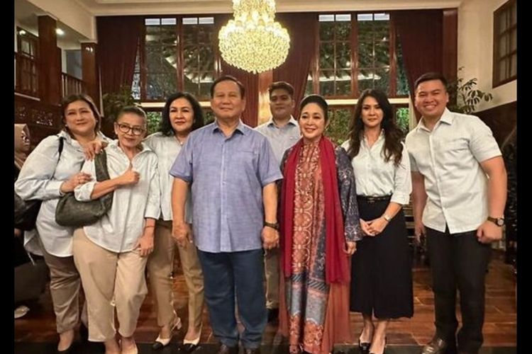 Kisah Cinta Prabowo Subianto dan Titiek Soeharto di Tengah Kerusuhan 98, Saling Melajang Hingga Kini