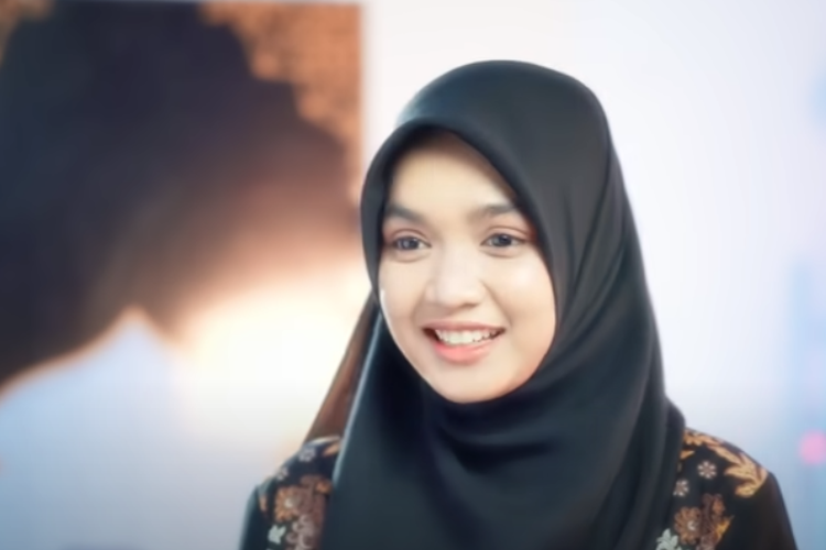 Mengenal Nama-nama Wali Songo Sebagai Penyebar Agama Islam Melalui Lagu yang Di Cover Ning Umi Laila