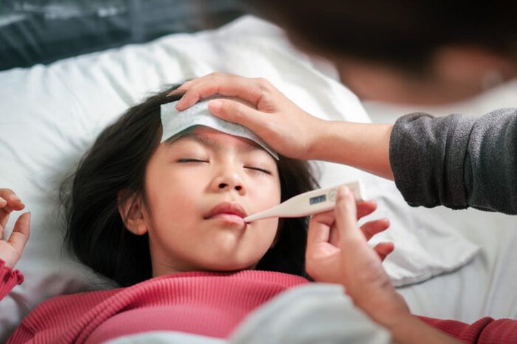 Parenting Islami: Atasi Demam Pada Anak Dengan Doa Ala Nabi Ibrahim. Yuk Bun, Hafalkan Sebelum Memberi Obat