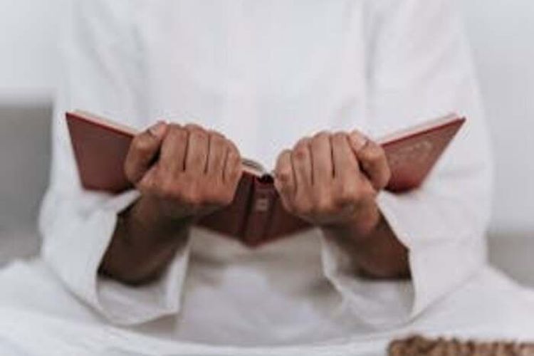 Inilah 4 Tips Sukses Untuk Menggapai Malam Lailatul Qadar Di 10 Hari Terakhir Pada Bulan Ramadhan! Diantaranya Yaitu...