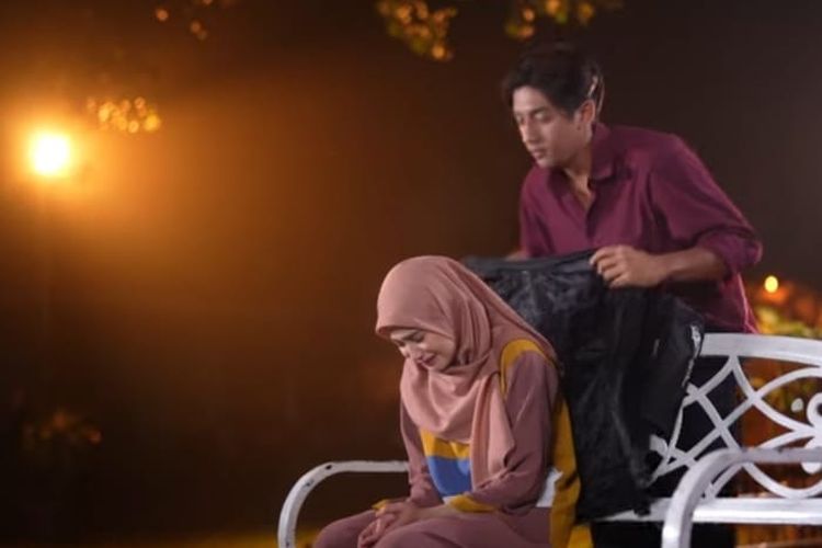 Sinopsis Sinetron Saleha 13 Juni 2024: Mata yang Tidak Bisa Berbohong, Saleha dan Nando Fix Cuma Teman!