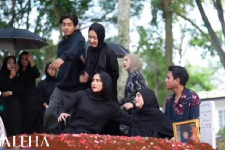 Sinopsis Sinetron Saleha 21 Juli 2024: Tante Dita Minta Nando dan Saleha Minta Maaf di Depan Kuburan Azzam