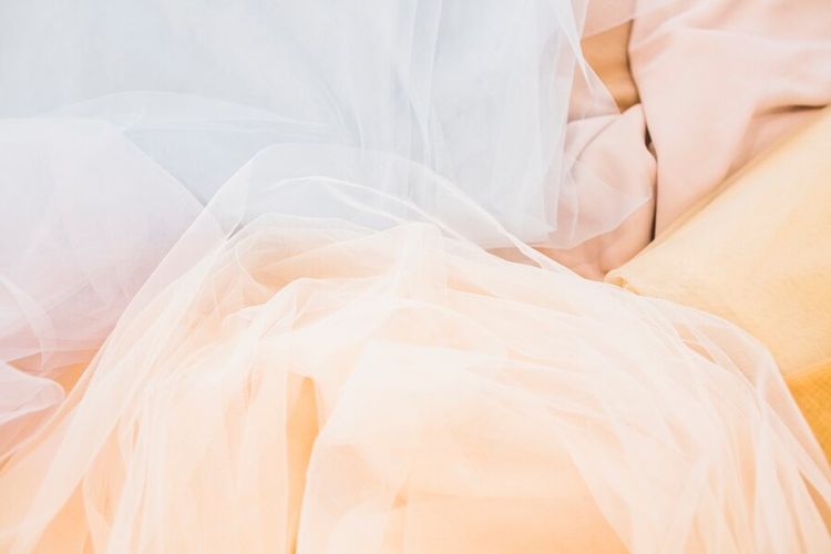 7 Tips Perawatan Baju Chiffon: Menjaga Kelembutan dan Kehalusannya