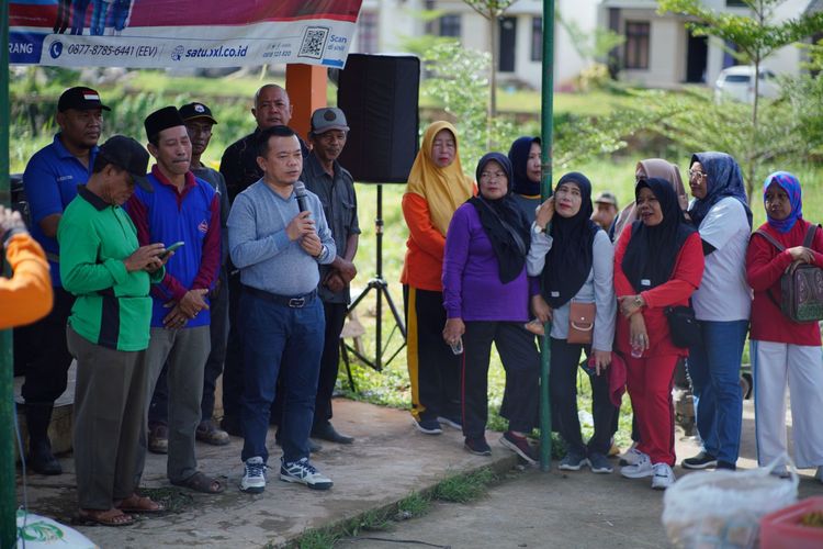 Al Haris Gontong Royong Bersama Warga Bagan Pete Kota Jambi