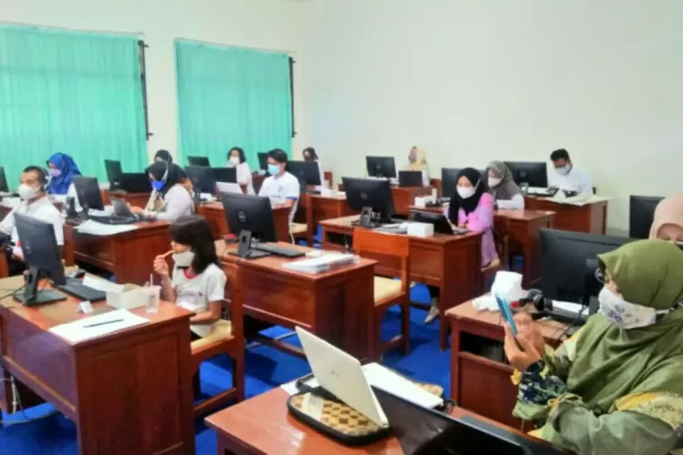 Guru Dilatih Penggunaan Aplikasi Kelas Virtual, Untuk Mewujudkan Visi ...