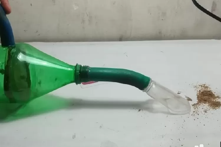 Vacum Cleaner dari Limbah Botol Bekas (Youtube/@belajar berkreatif)