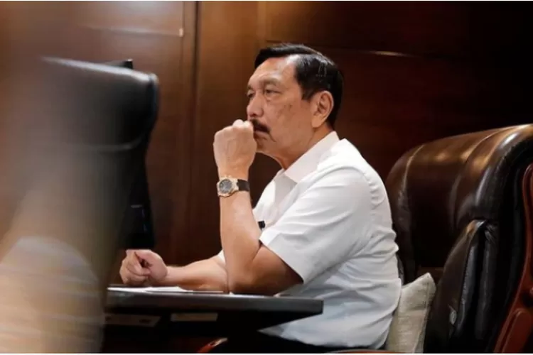 Luhut Pandjaitan Dijuluki Menteri Segala Urusan, Ini 7 Jabatan Yang ...