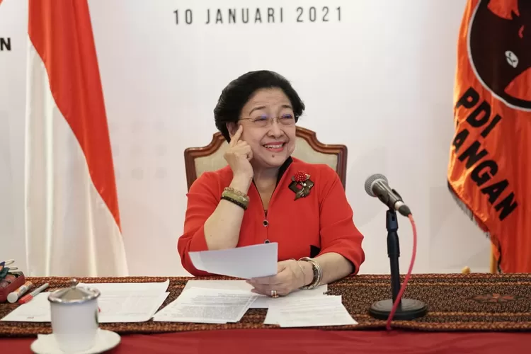 Hasto Kristiyanto tersangka, Megawati geram: KPK dinilai tak adil dan lupa pada misi utamanya berantas korupsi secara luas. (PDIP / HUkamaNews.com)