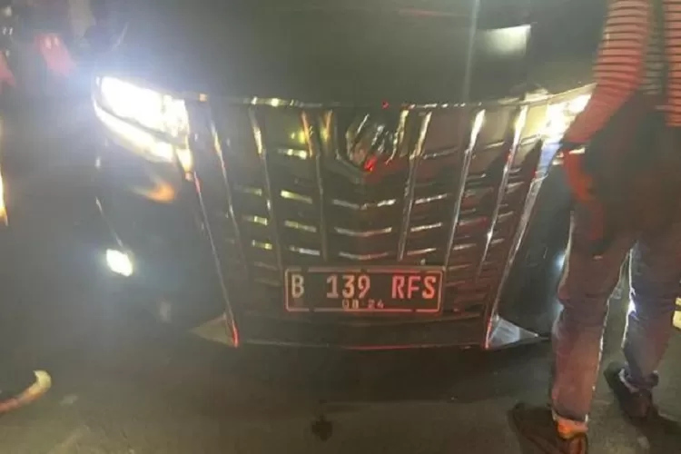 Ternyata Oh Ternyata, Mobil Vellfire B 139 RFS Milik Rachel Vennya ...