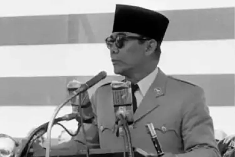 Hari Sumpah Pemuda, Ini Isi Pidato Presiden Soekarno Tahun 1956 - Suara ...