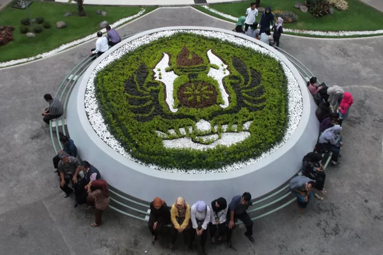 Kenali 6 Jalur Masuk Universitas Padjajaran, Wajib Simak Buat Kamu Yang ...