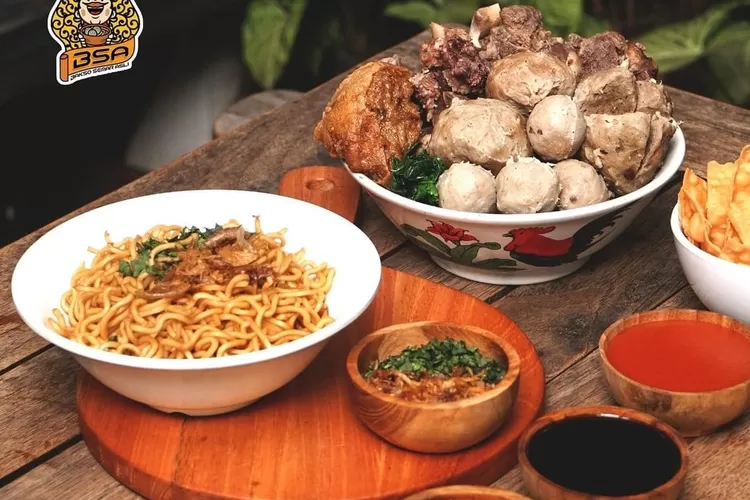 5 Tempat Bakso Paling Enak Dan Murah Di Bandung, Lengkap Dengan ...