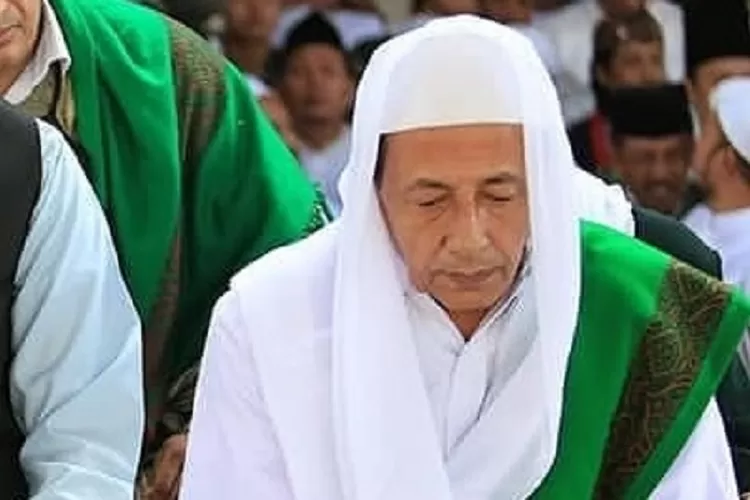 Profil Lengkap Habib Luthfi, Ulama Keturunan Rasulullah Yang Mundur ...