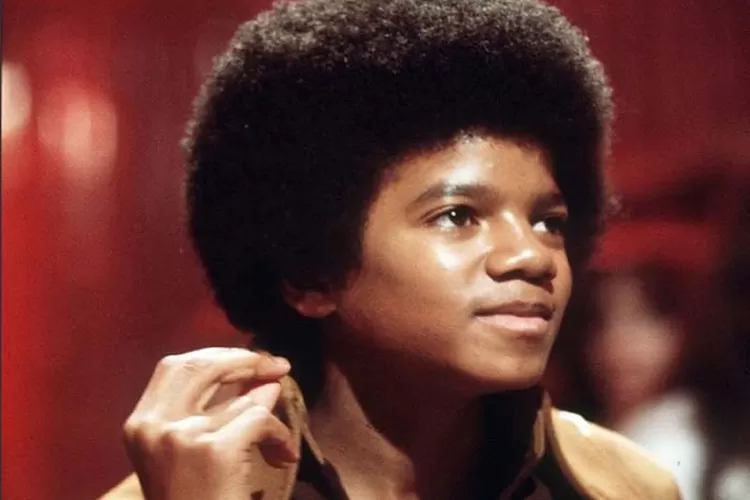 Kisah Sejarah; Michael Jackson (1), Menjelajahi Lima Genre Musik ...