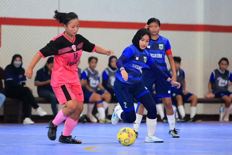 Hasil Liga Futsal Nusantara Jawa Timur 2022 Grup C: Air Women 0-5 KWB ...