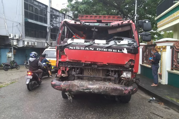 Kecelakaan Maut Di Balikpapan Turut Diinvestigasi Kemenhub Dan KNKT ...