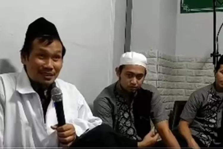 Apakah Hanya Yang Beragama Islam Masuk Surga Berikut Jawaban Gus Baha Klik Anggaran