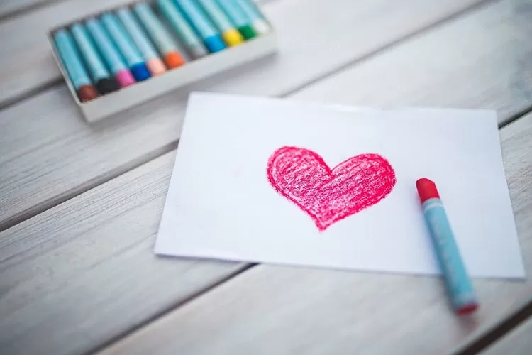 Lirik Lagu Valentine Milik Martina McBride dan Terjemahannya, Kirim ke Pasangan Anda! (Pixabay/kaboompics)