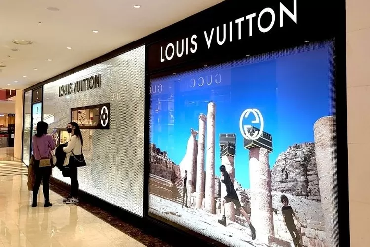 Perhatian!! Harga Produk Louis Vuitton Naik 