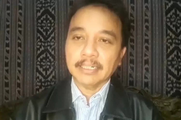 Roy Suryo Minta Menkominfo Tak Bela Gibran Soal Akun Fufufafa - Ayo ...