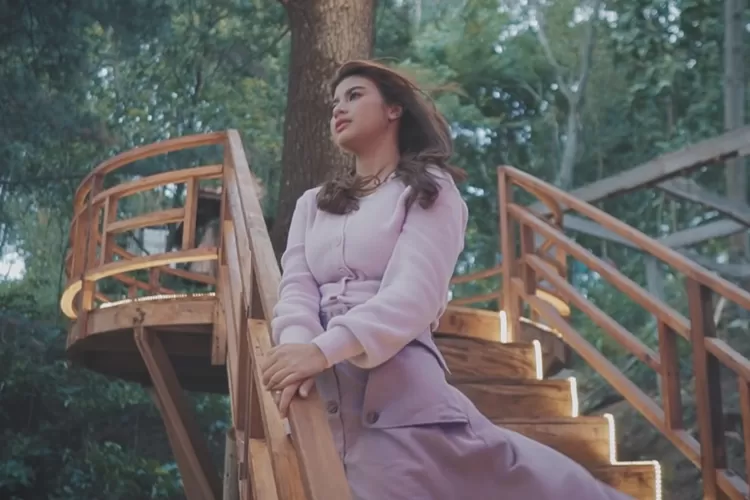 Lirik Lagu 'Aku Memang Jodohnya' Nabila Maharani, Jawaban Lagu 'Aku ...