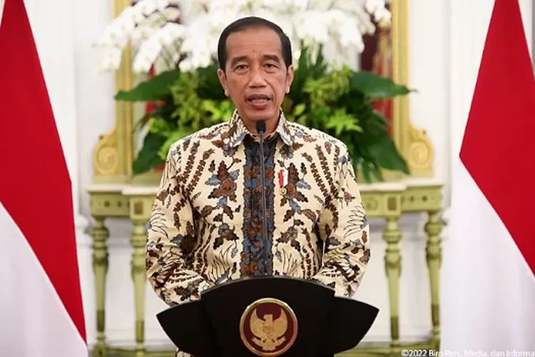 Mendikbudristek Batalkan Kenaikan UKT, Presiden Jokowi Malah Sebut ...