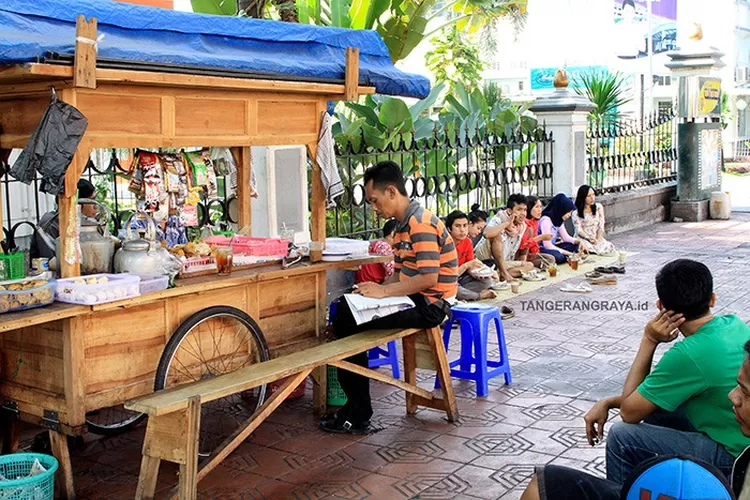 Ini Tips Usaha Warung Angkringan Dengan Modal Kecil - Tangerang Raya