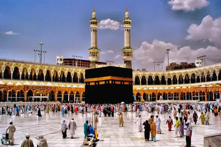 Mekah: tempat orang melaksanakan ibadah haji dan umrah (commons.wikimedia.org)