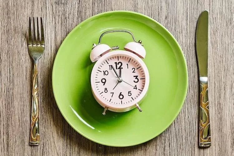 Apakah Intermittent Fasting Atau Puasa Intermiten Lebih Baik Dari Diet