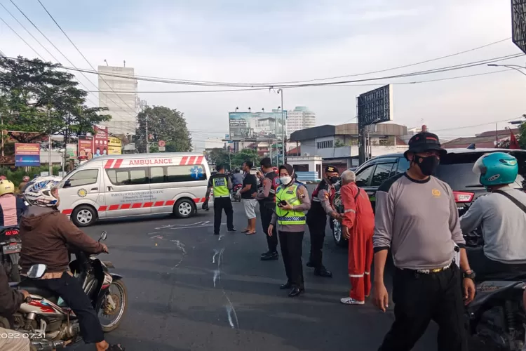 Kronologi Awal Kecelakaan Maut Semarang Pagi Ini Motor Vs Bus Trans ...