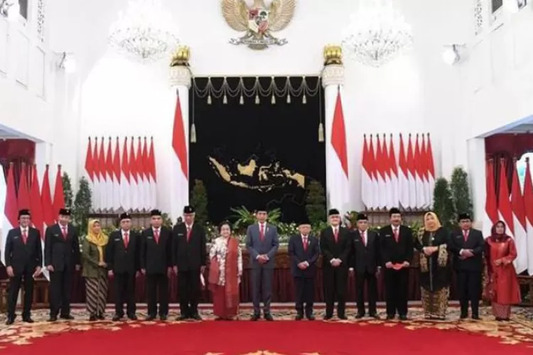 Sempat Mundur Di 2018, Presiden Jokowi Kembali Lantik Megawati Jadi ...