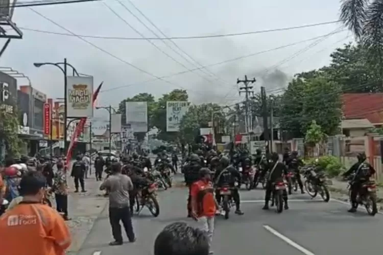 Kerusuhan Di Babarsari Yogyakarta Jadi Trending Topik Twitter, Simak ...