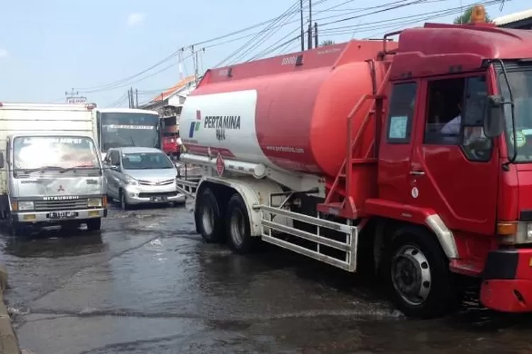 Kecelakaan Maut Truk Pertamina, Salah Satu Korban Meninggal Anggota TNI ...