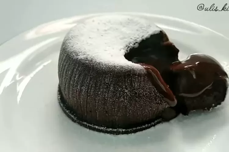 Bernostalgia dengan Chocolate Lava Cake, Yuk Bikin Sendiri : Okezone  Lifestyle