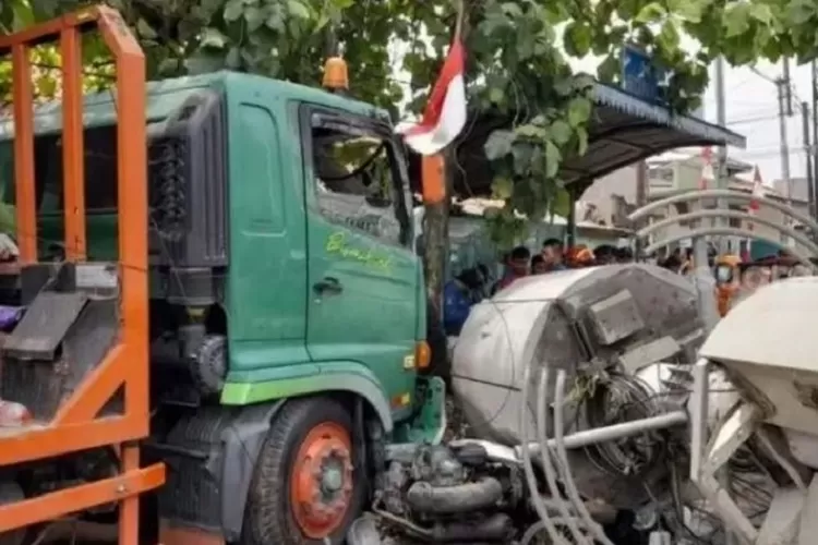 30 Orang Jadi Korban Kecelakaan Maut Truk Trailer Di Bekasi, 10 Orang ...