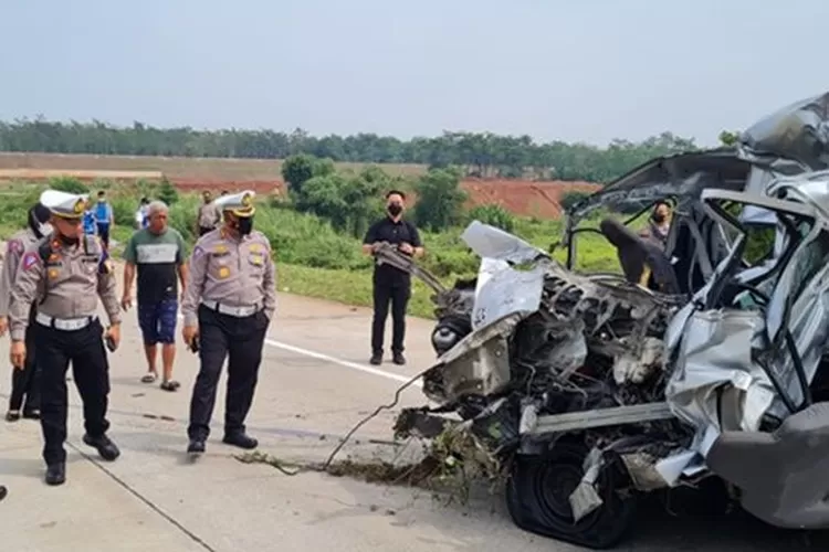 Ini Data Korban Meninggal Dunia Dan Luka-luka Kecelakaan Maut Di Tol ...