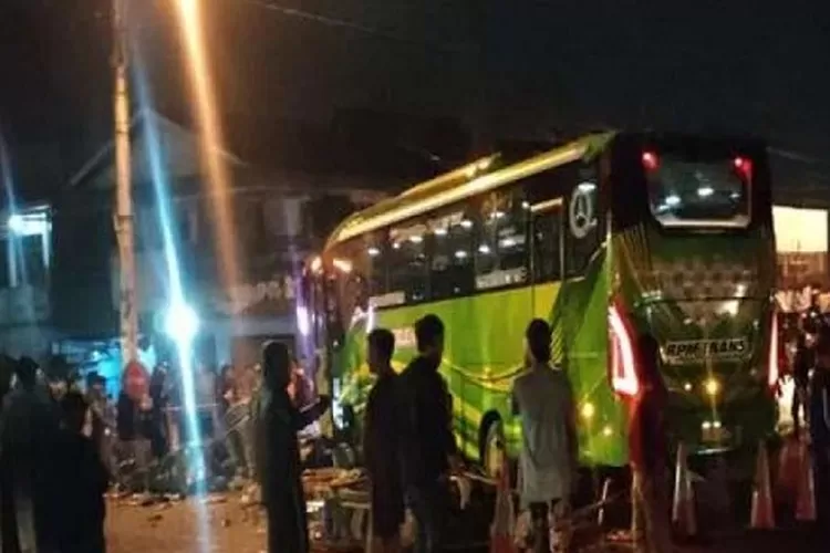 Kronologis Dan Data Korban Tewas Kecelakaan Bus Pariwisata Dieng ...